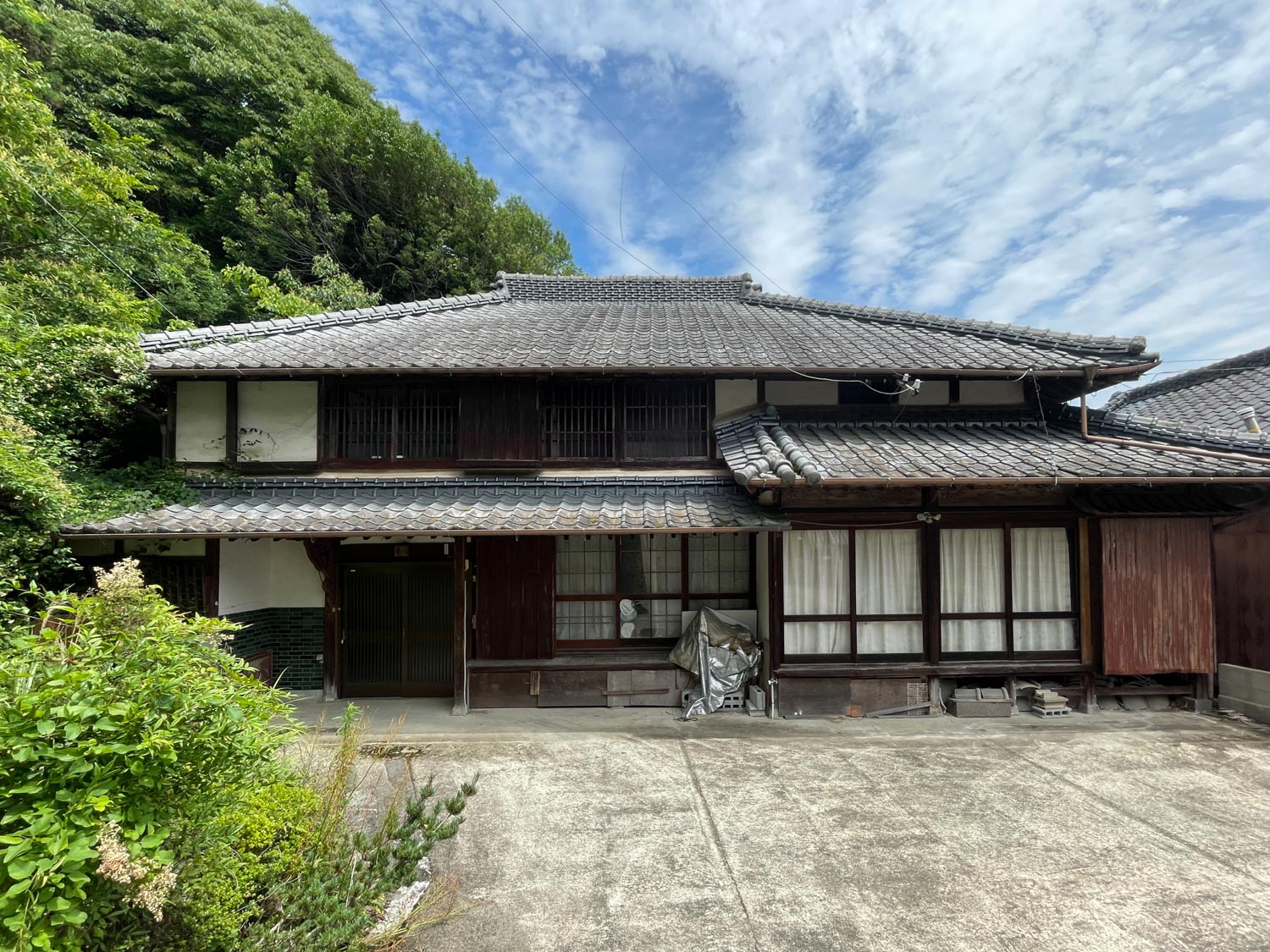 嬉野町｜明治29年築の古民家住宅 | 波佐見町・川棚町・東彼杵町・有田町・嬉野市・佐世保市の不動産情報｜オヘソジャーナル